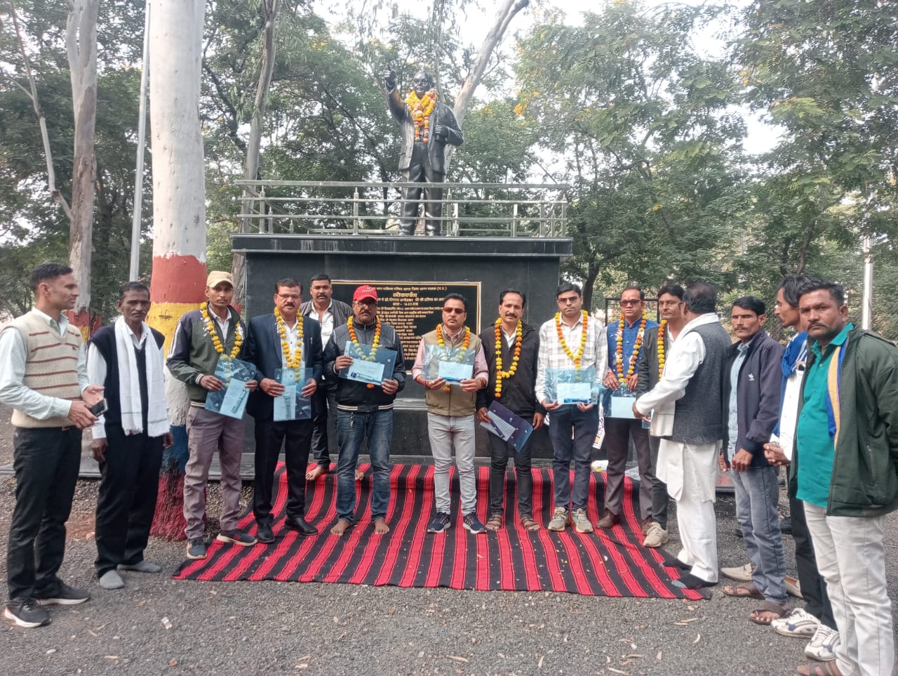 आगर में संविधान दिवस हर्षोल्लास के साथ मनाया गया, पत्रकारों का हुआ सम्मान