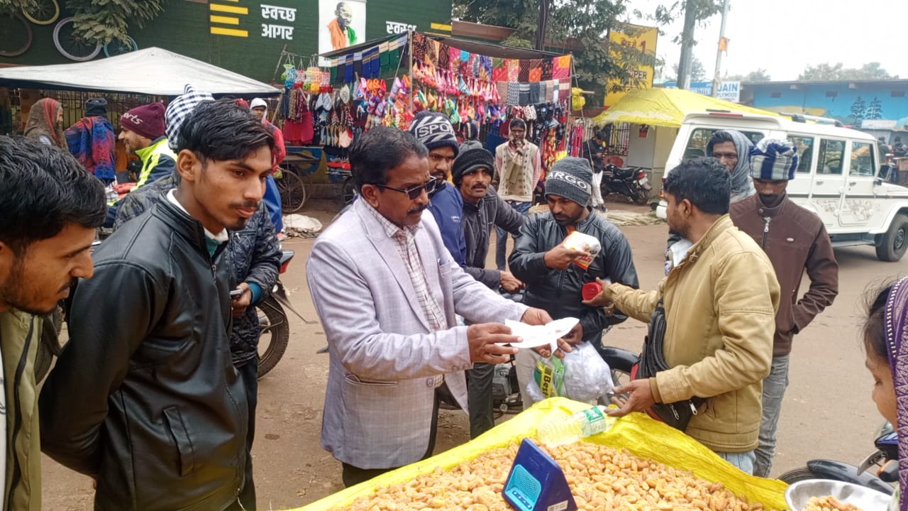 आगर नगर पालिका का सिंगल यूज पॉलीथिन के खिलाफ सघन जांच अभियान